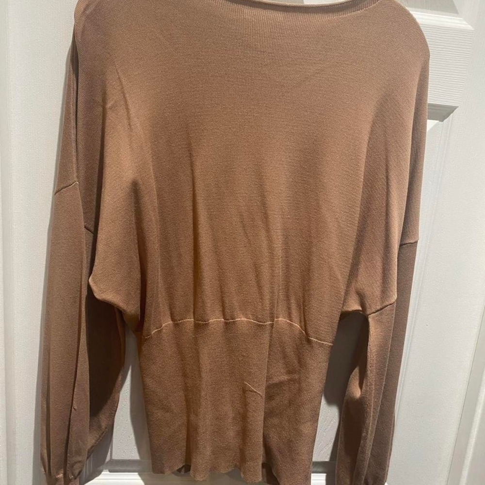 Open‎ Edit Tie Back Dolman/Balloon Sleeve Sweater Size L